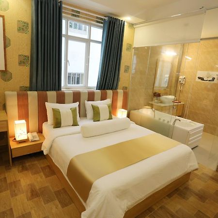 Thuy Sakura Hotel & Serviced Apartment Ho-Chi-Minh-Stadt Exterior foto