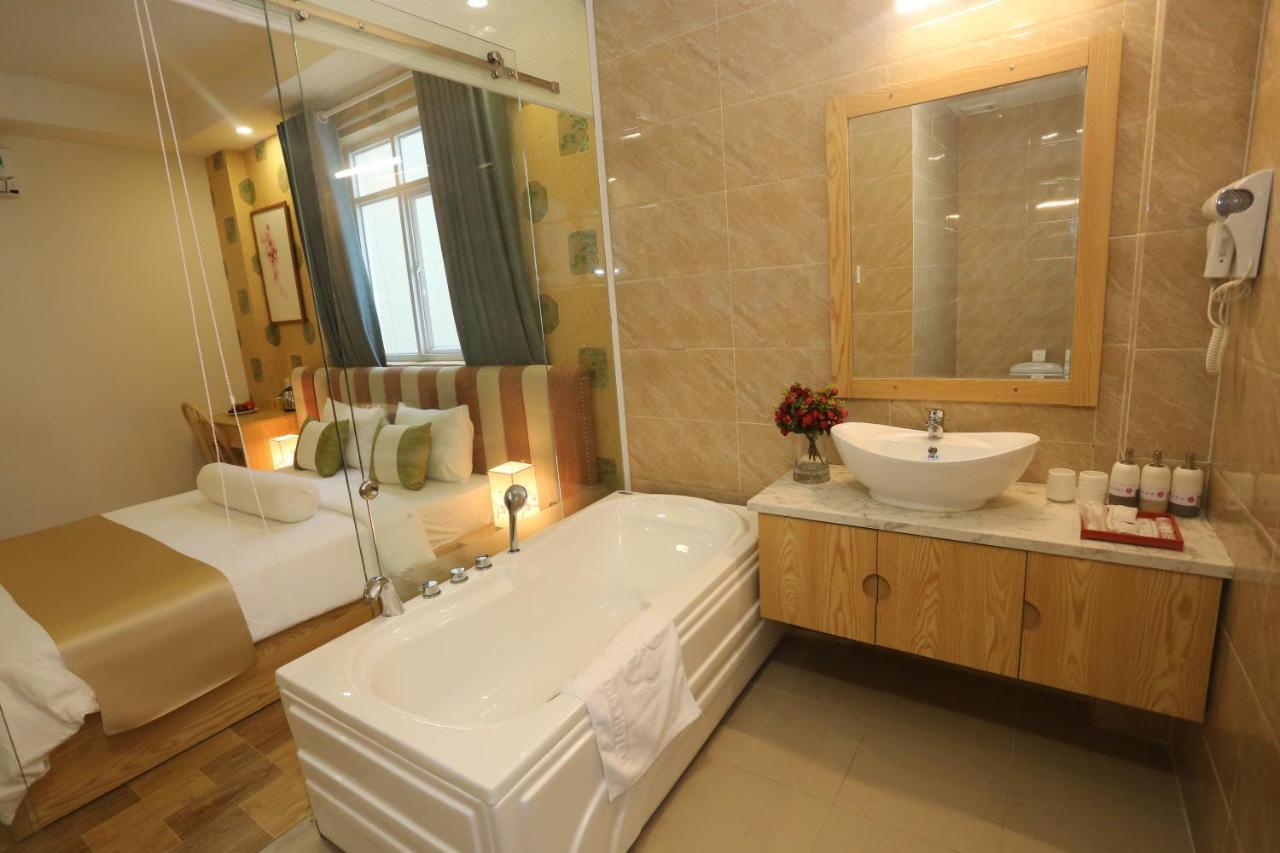 Thuy Sakura Hotel & Serviced Apartment Ho-Chi-Minh-Stadt Exterior foto