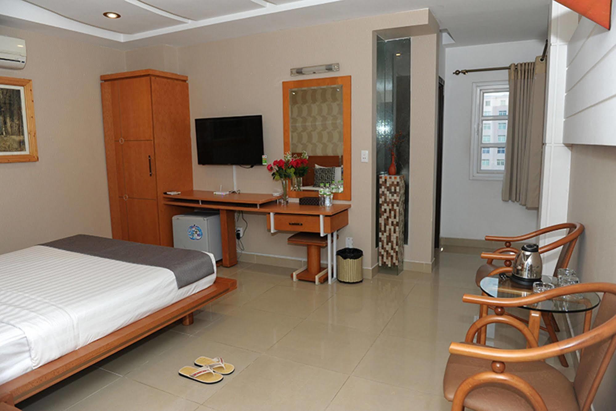 Thuy Sakura Hotel & Serviced Apartment Ho-Chi-Minh-Stadt Exterior foto